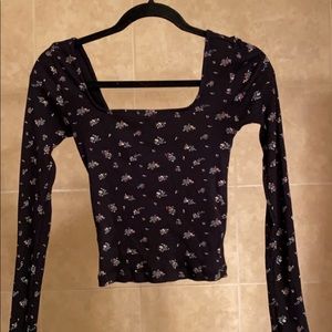 Black/Floral Print Long Sleeve Crop Top (Ribbed)